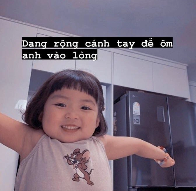 Khám phá ngay meme bất ngờ ôm đầu đầy sáng tạo.