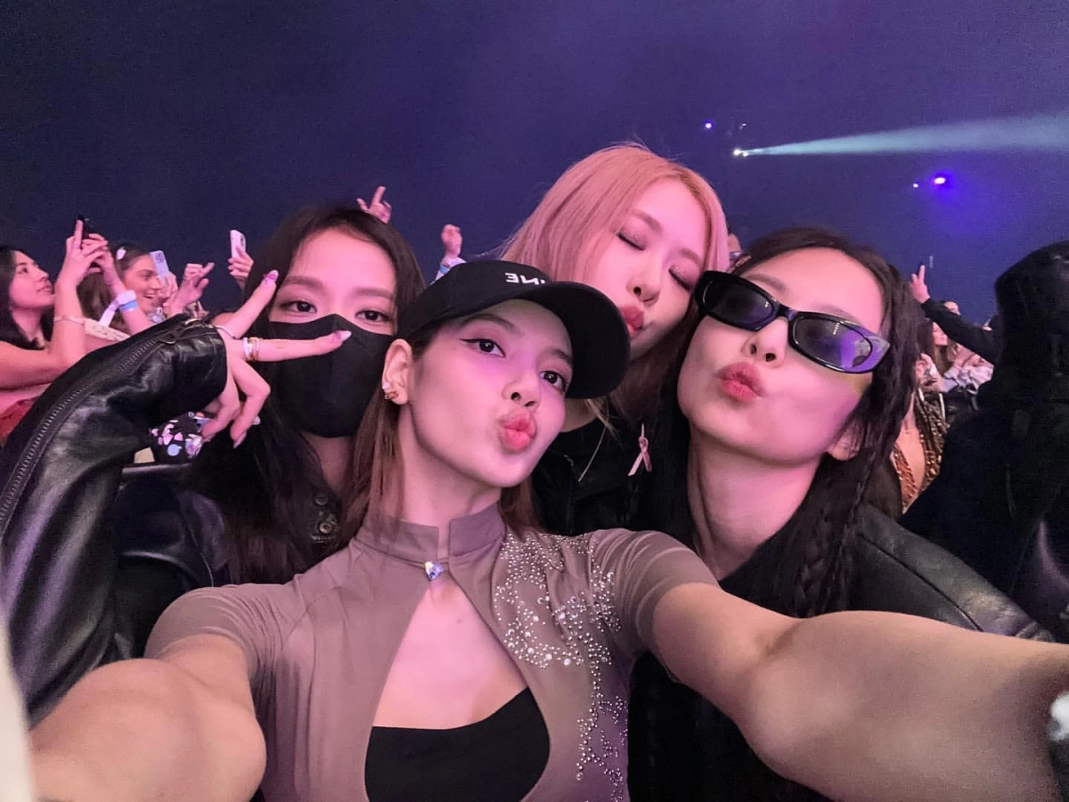 Dễ thương ấn tượng qua ảnh blackpink cute
