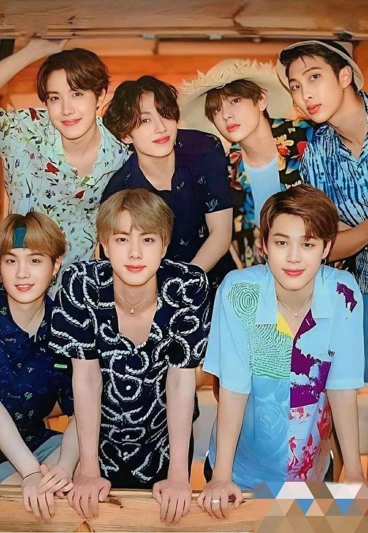 Tạo hình nền hoàn hảo với ảnh bts hình nền máy tính