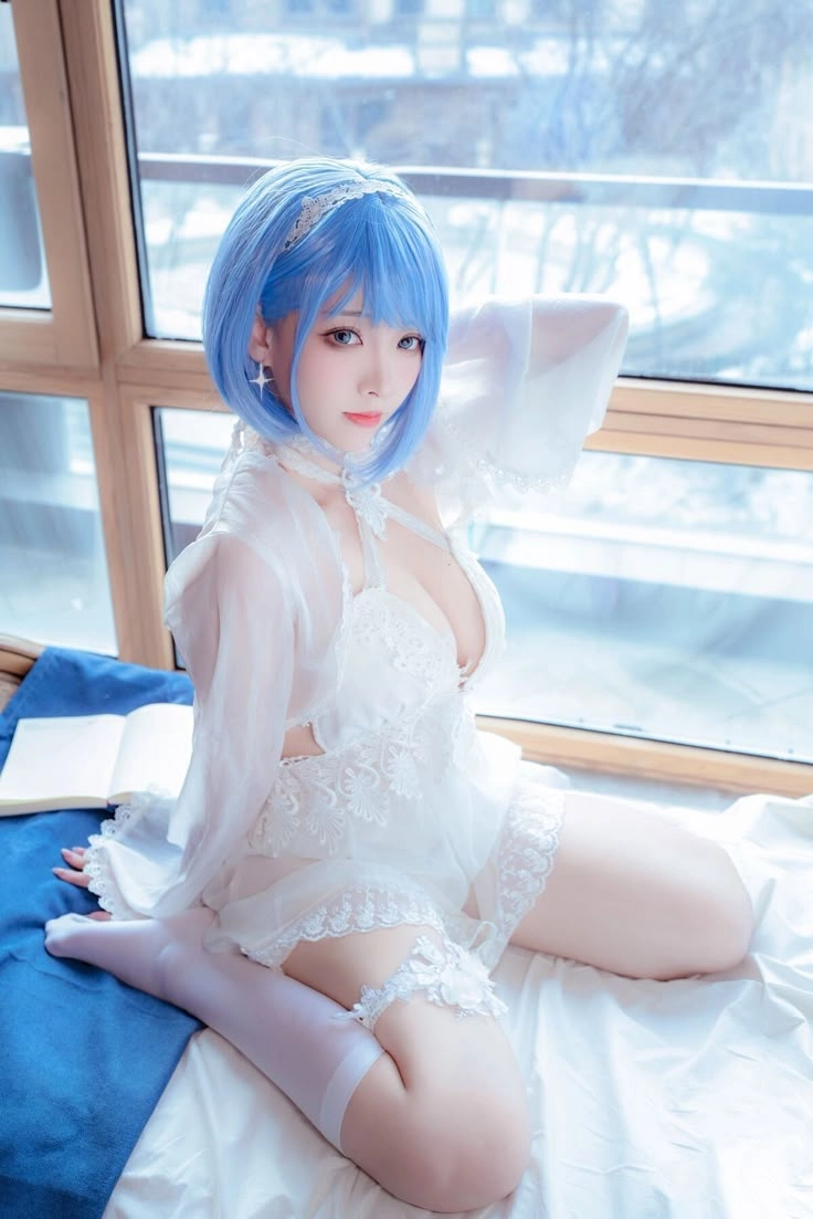 Chiêm ngưỡng gái xinh mặc váy sexy nhẹ nhàng mà quyến rũ