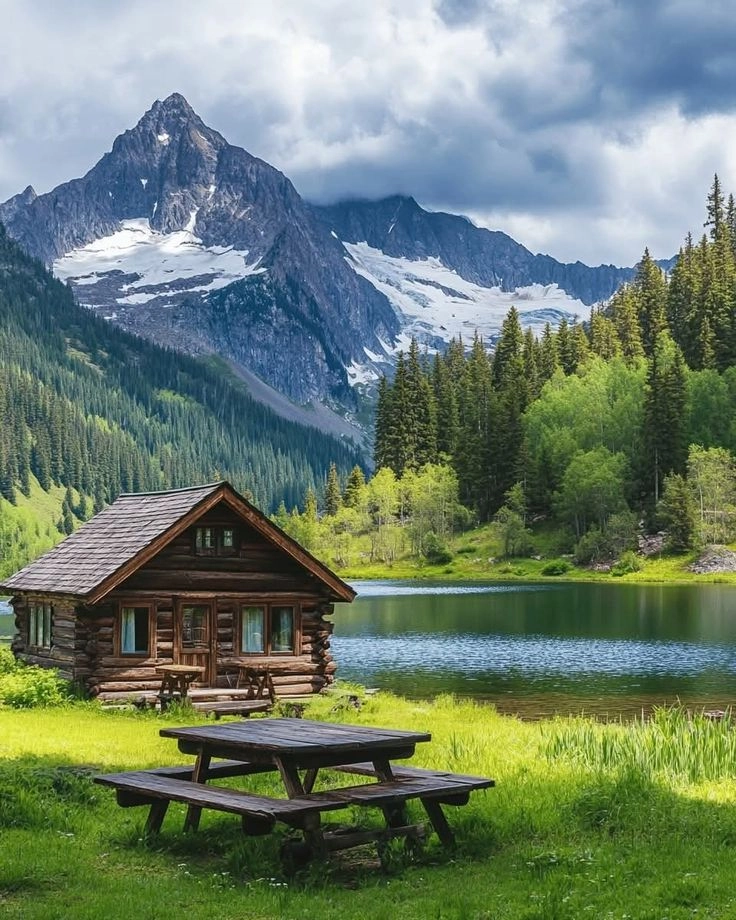 Khám phá vẻ đẹp rừng qua hình ảnh núi rừng