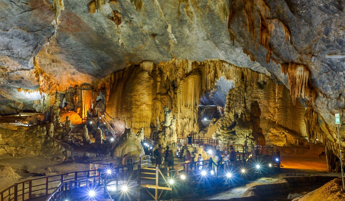 Phong Nha-Kẻ Bàng – Thiên đường hang động của thế giới