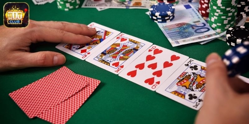 Internet Banking và mã QR giúp thanh toán cực kỳ linh hoạt