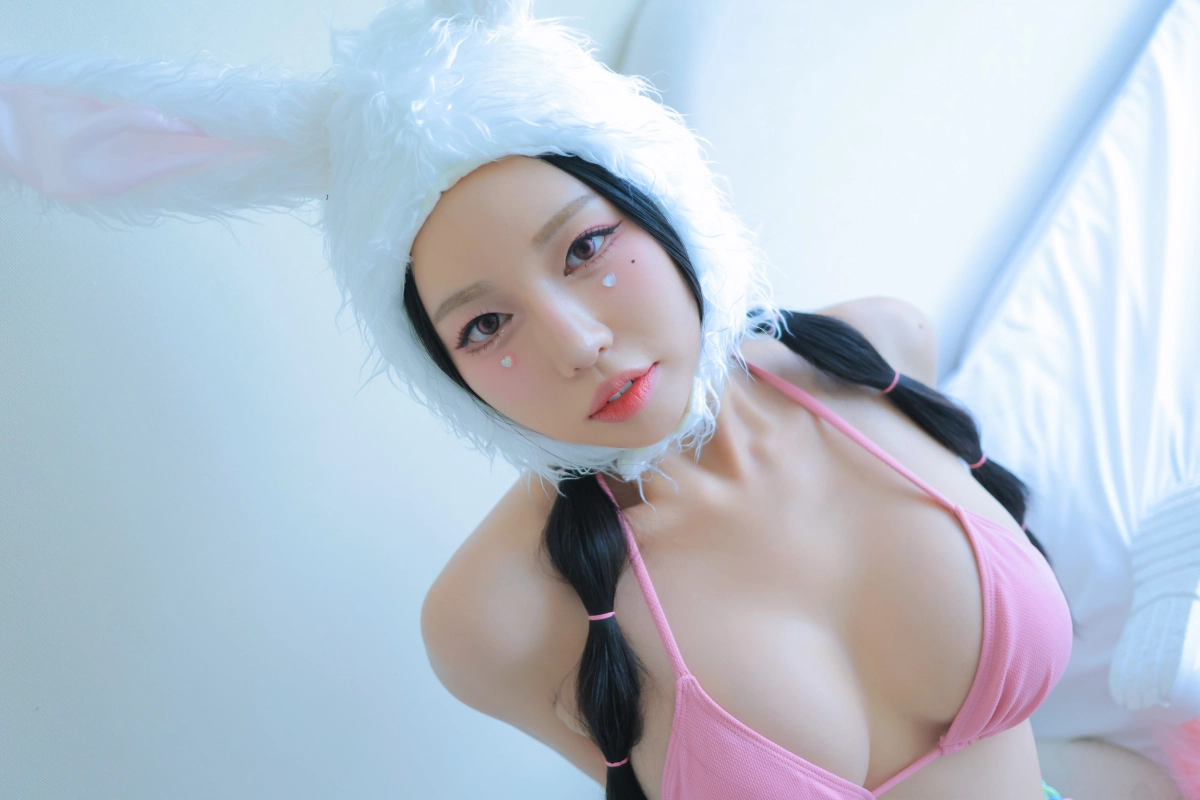 Ảnh sex lồn khoe lồn múp ướt át sexy chết người ngay