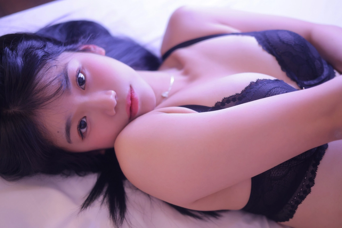 Sex hentai anh em vú bự mông cong nóng bỏng dâm loạn cực
