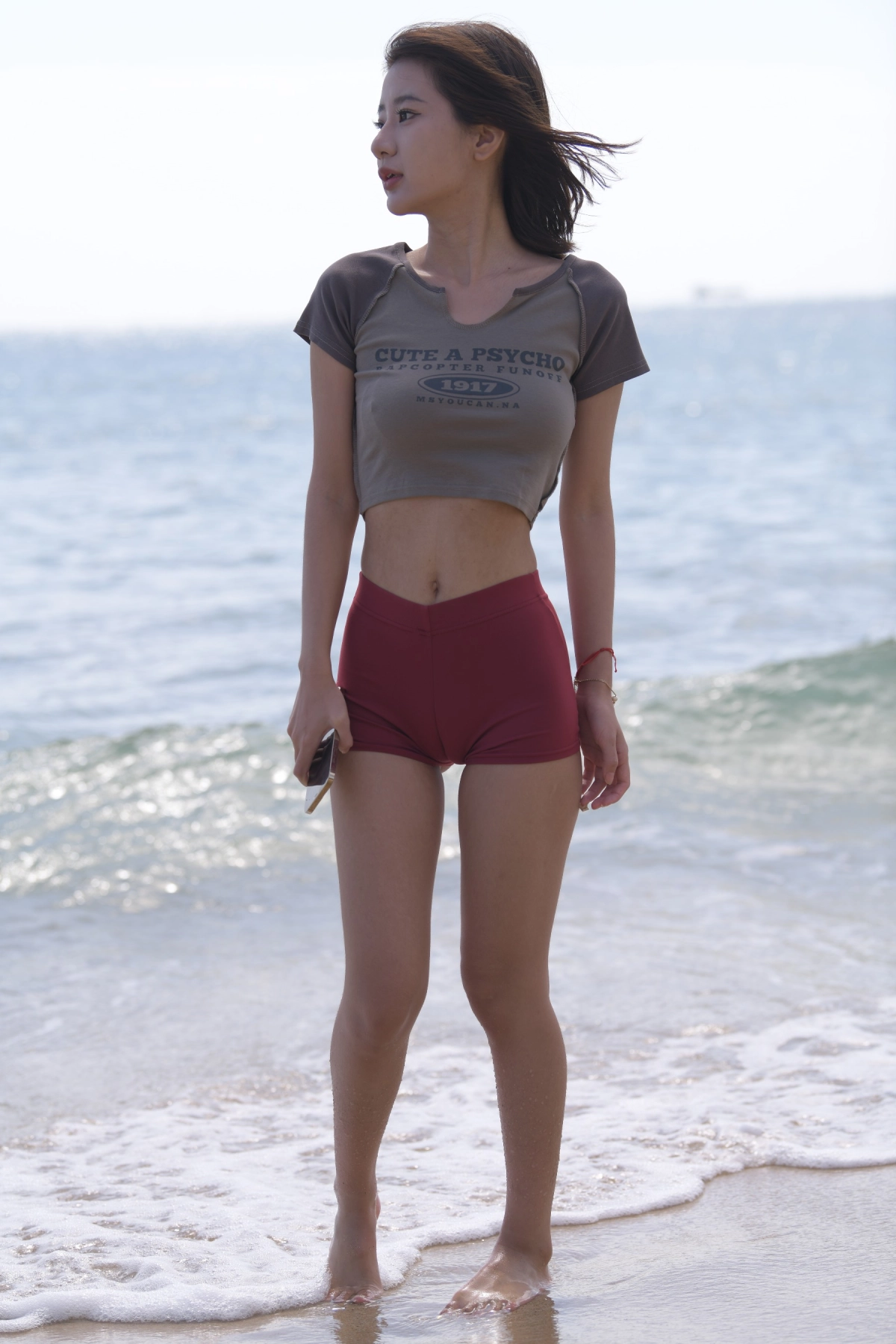 Anonymous quay lưng cong cháy nóng bỏng cuốn hút