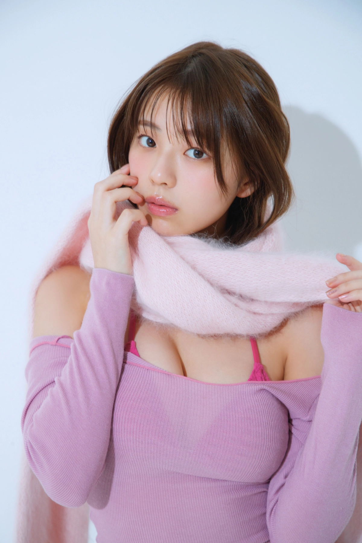 Hina Kikuchi da trắng mịn sexy cuồng nhiệt