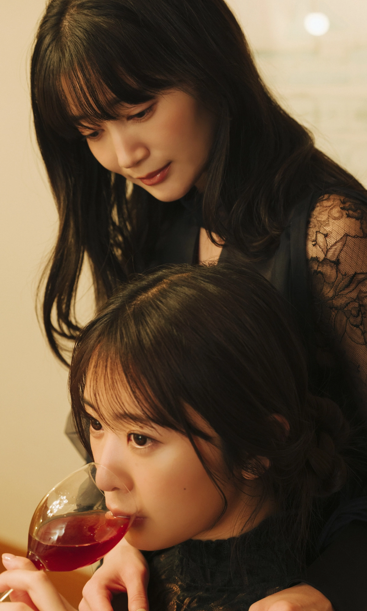 Kaoru Mashima mông tròn căng nóng bỏng kích thích