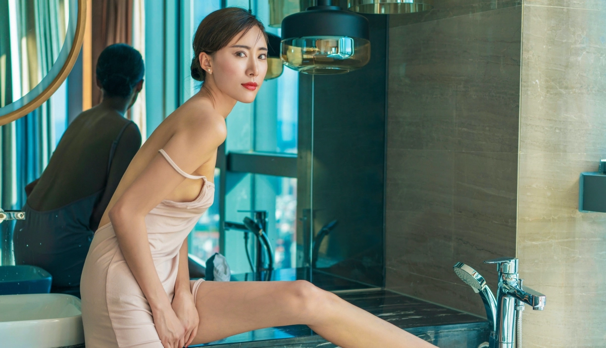 LEEHEE da trắng mịn sexy cuồng nhiệt