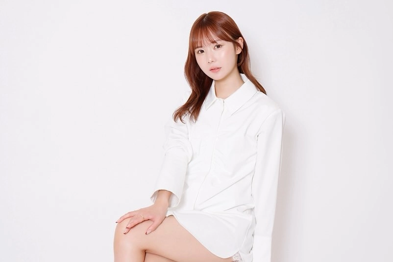 Miru Sakamichi ngực căng bốc lửa mê hoặc dâm đãng