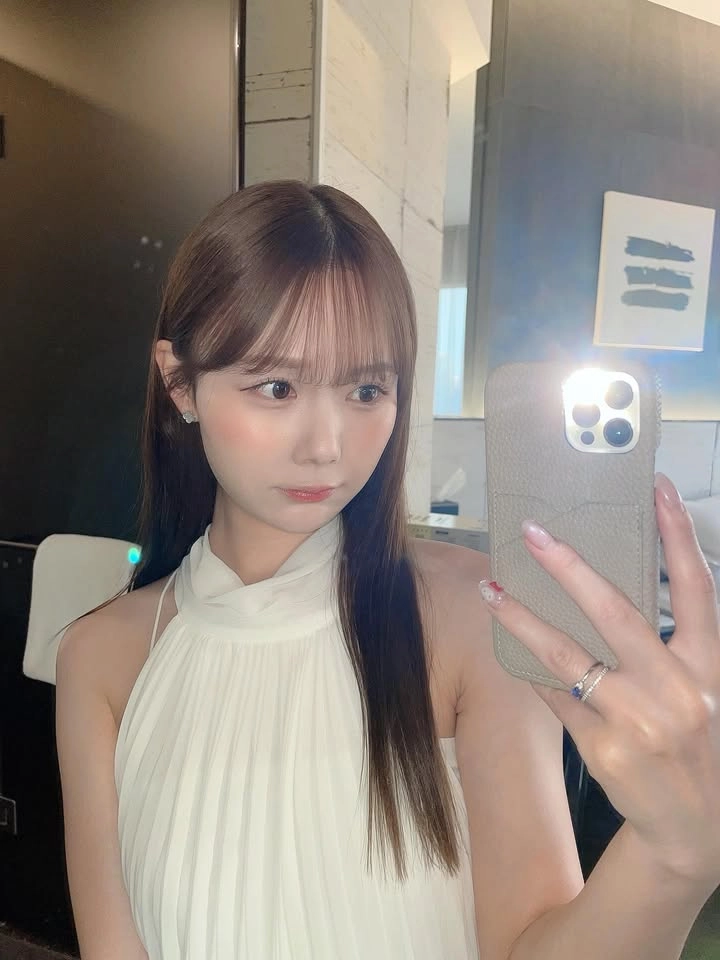 Miru Sakamichi nhìn là muốn nóng bỏng dâm đãng