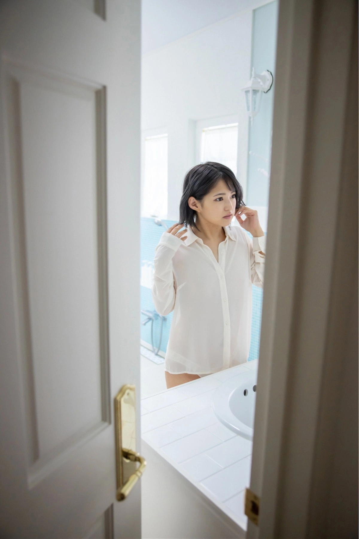 Mitsuki Nagisa ánh mắt dâm nóng bỏng quyến rũ