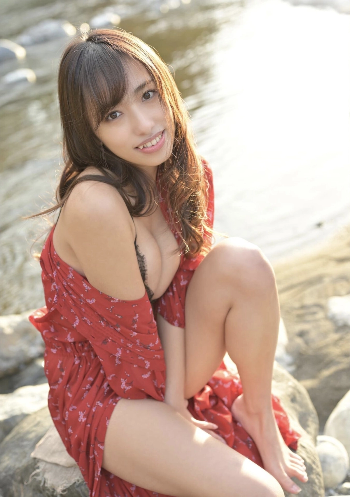 Mizuki Takanashi vú to căng tràn sexy mê hoặc