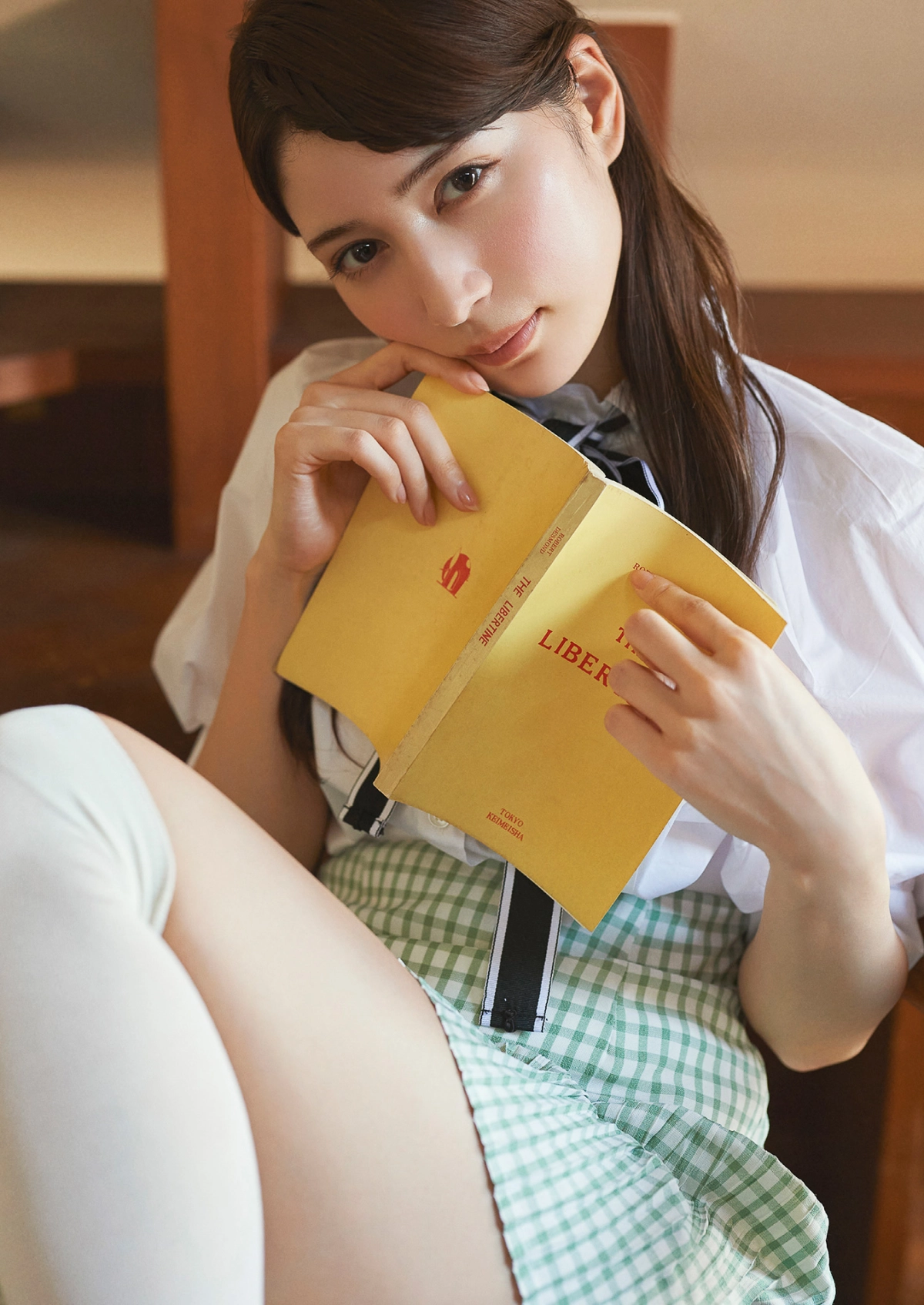 Risa Yukihira khoe lồn múp nóng bỏng dâm đãng