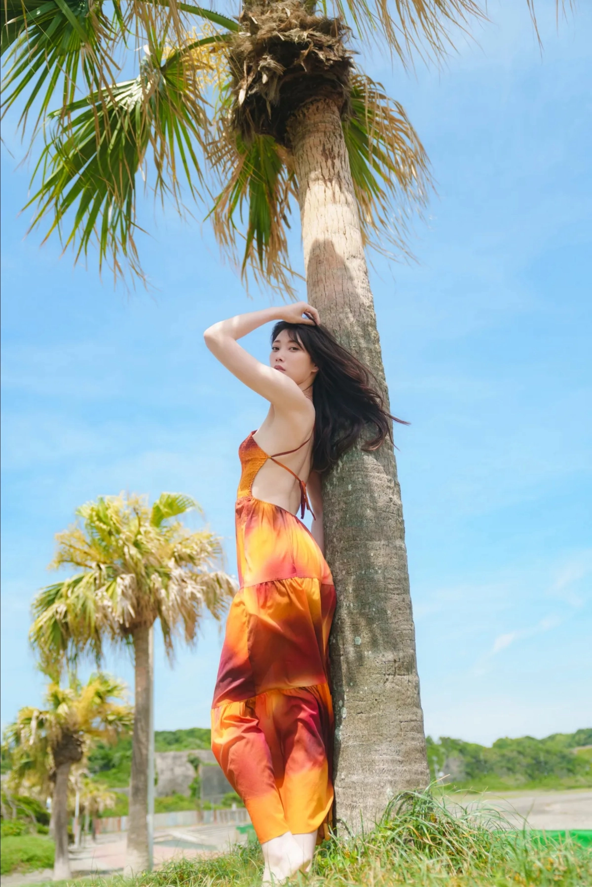 Saki Akai ánh mắt dâm nóng bỏng quyến rũ