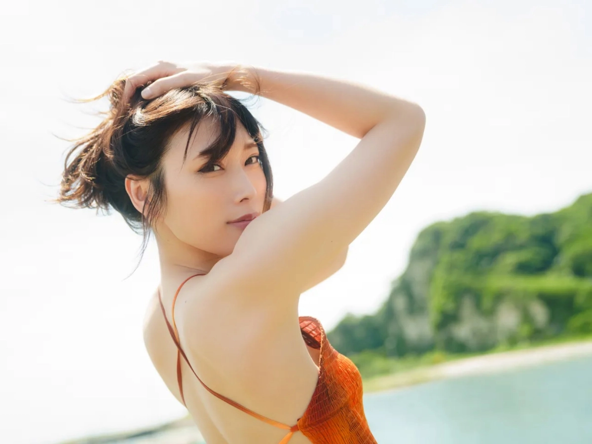 Saki Akai da trắng mịn sexy cuồng nhiệt
