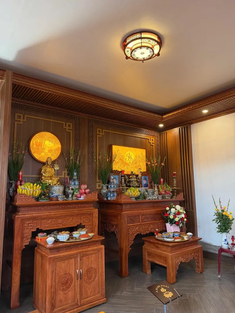 Hình ảnh trang trí bàn thờ gia tiên