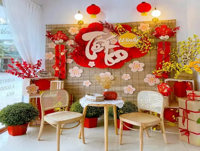 Trang trí Tết bằng mành tre – không gian xuân mộc mạc đẹp