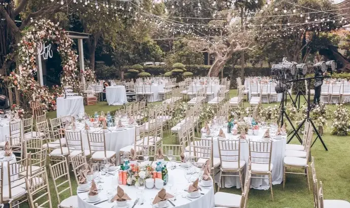 Những ý tưởng trang trí tiệc ngoài trời đẹp mắt và ấn tượng