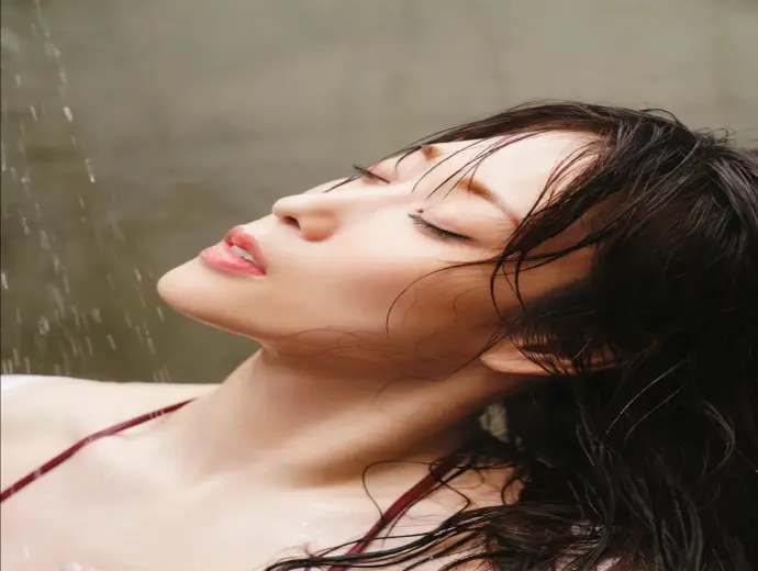 Những khoảnh khắc Saki Akai khiến fan không thể rời mắt