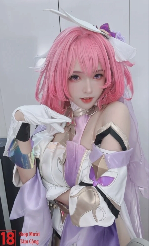 Ảnh cosplay đẹp mắt của các cô gái