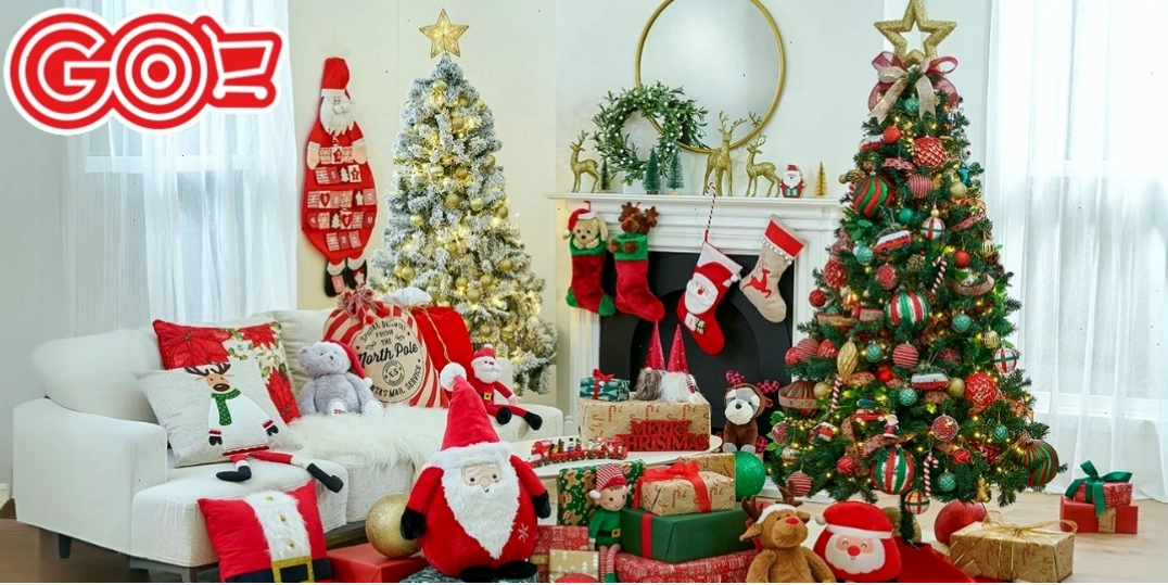 Bày trí đồ trang trí cây thông Noel theo tông màu và kích thước hài hòa
