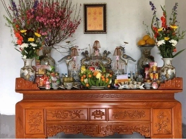 Cách bài trí bàn thờ gia tiên theo nguyên tắc phong thủy