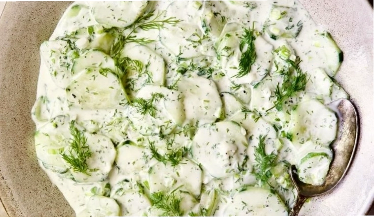 Cách làm salad dưa leo giòn ngon đơn giản tại nhà