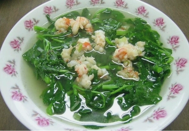 Cây bầu đất có thể được nấu canh ăn để trị bệnh