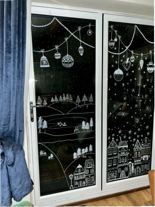 Dịch vụ dán decal trang trí noel TPHCM