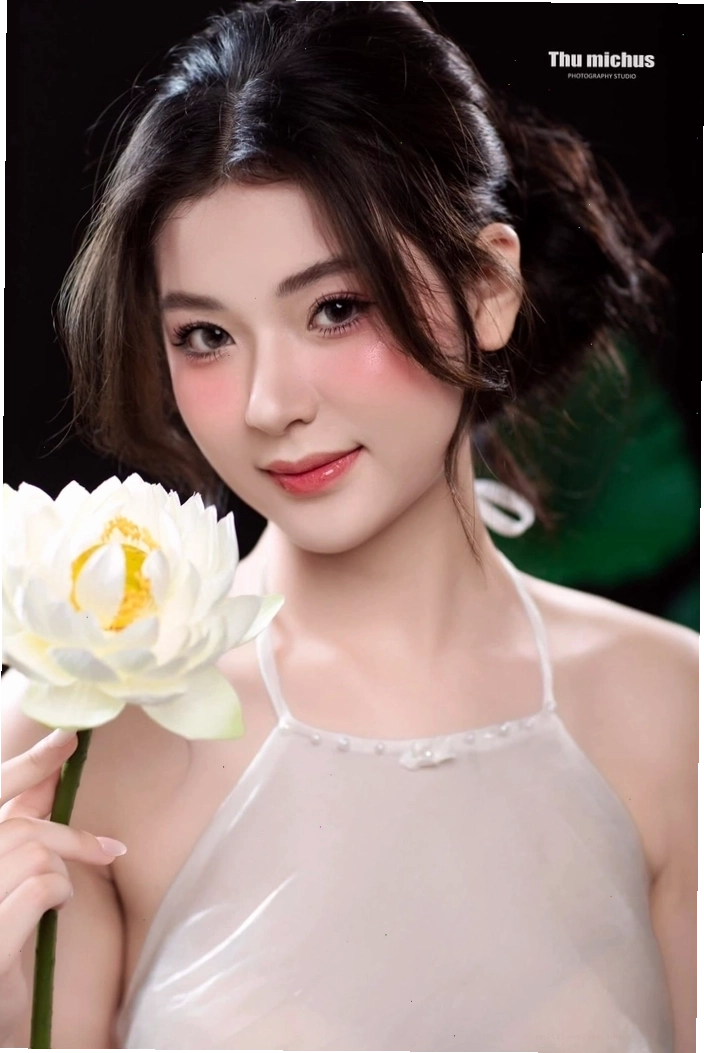 Hình ảnh gái thả rông nhẹ nhàng và đầy cuốn hút