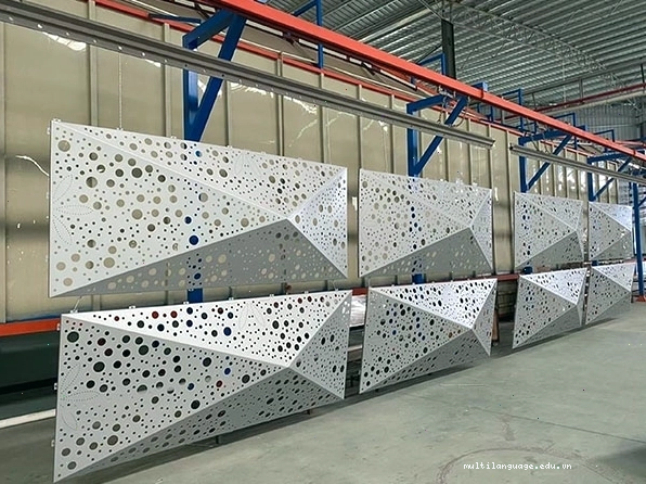 Lam nhôm trang trí dập CNC với họa tiết tinh xảo