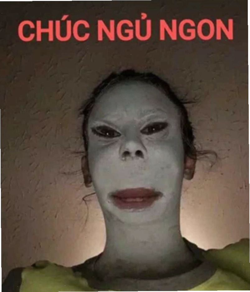 Meme chúc ngủ ngon hài hước với hình ảnh nhân vật buồn ngủ
