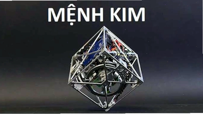 Người mệnh Kim với tính cách mạnh mẽ và quyết đoán trong công việc