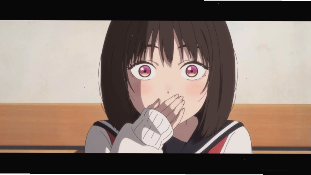 Nữ nhân vật anime với trang phục độc đáo