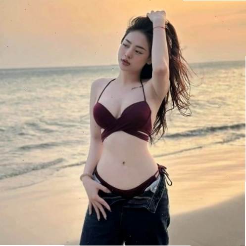 Ribi sachi sexy trong bộ ảnh bikini năm 2024