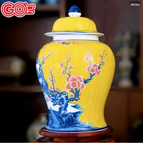 Trang trí góc Tết bằng đồ gốm sứ mang vẻ đẹp truyền thống và sang trọng