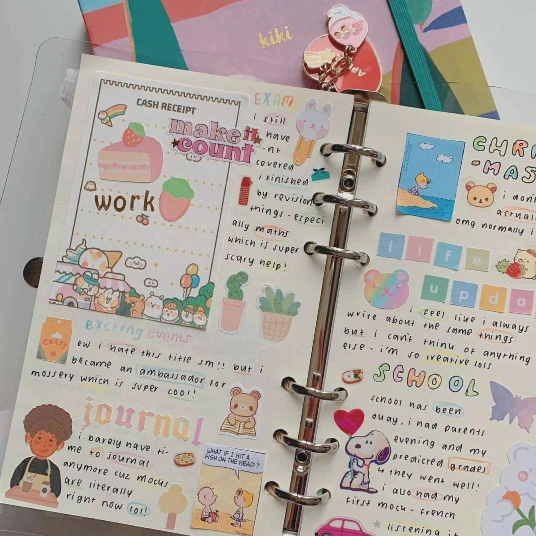 Trang trí sổ tay bằng sticker dễ thương và bắt mắt
