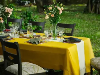 Bộ sưu tập hình ảnh trang trí bàn ăn sang trọng hiện đại
