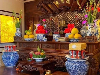 Bí quyết trang trí bàn thờ gia tiên chuẩn phong thủy, hút tài lộc 2026